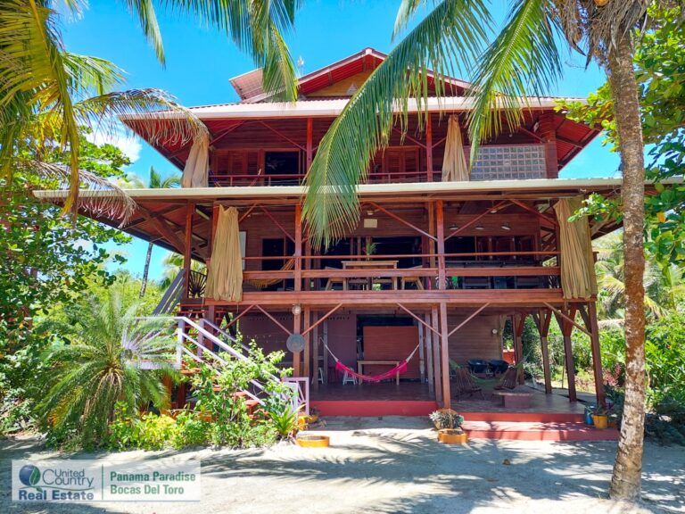 bocas del toro real estate​